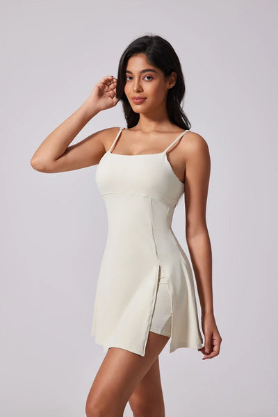 Rachel | Sportliches Tennis-/Yoga-Kleid mit integrierten Shorts