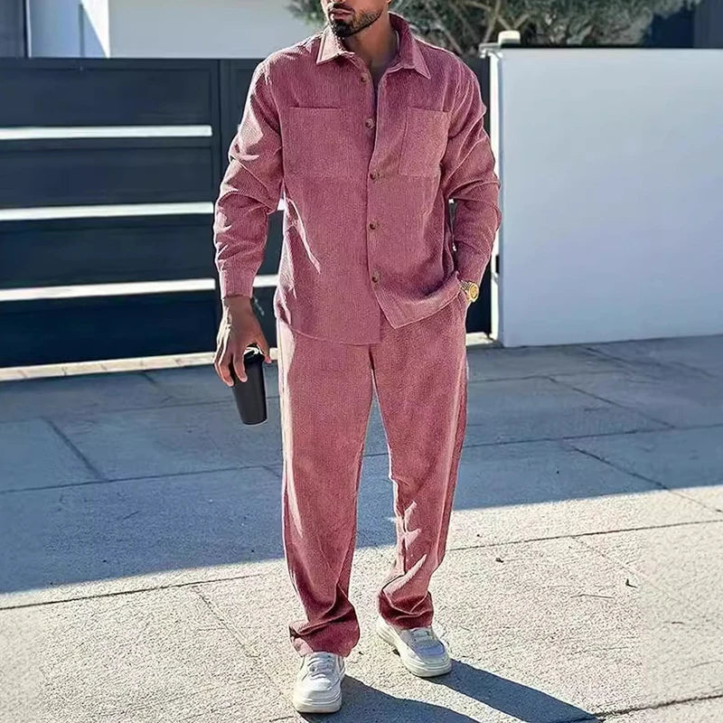 Burl - der Herren-Trainingsanzug aus Cord für einen eleganten Freizeit-Look