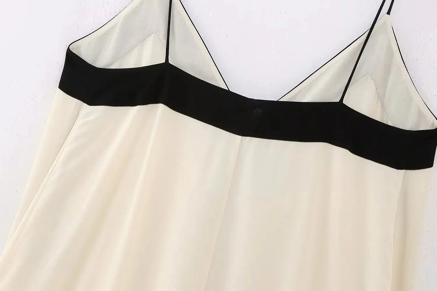 Avelena | Elegantes Kleid mit Fransenbesatz