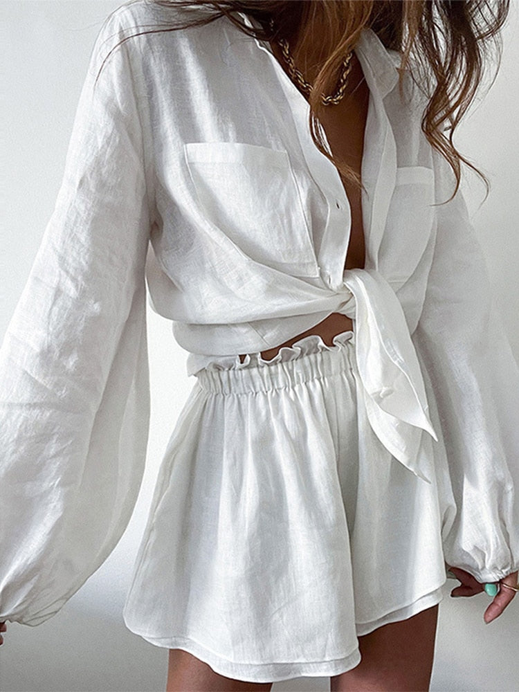 Luftiges Zweiteiler-Set | Blusenshirt & Shorts | Sommerlicher Chic