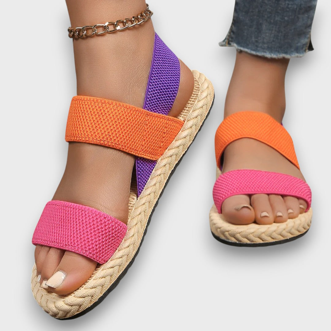 Yva – Farbspiel-Sandalen für den Alltag