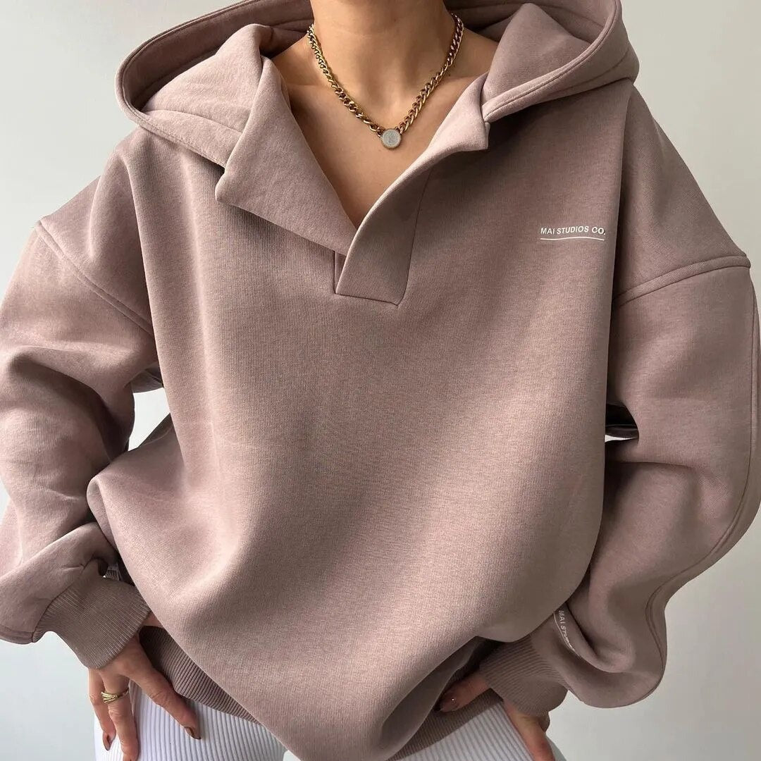 Avelena | Sweatshirt Elegance mit V-Ausschnitt