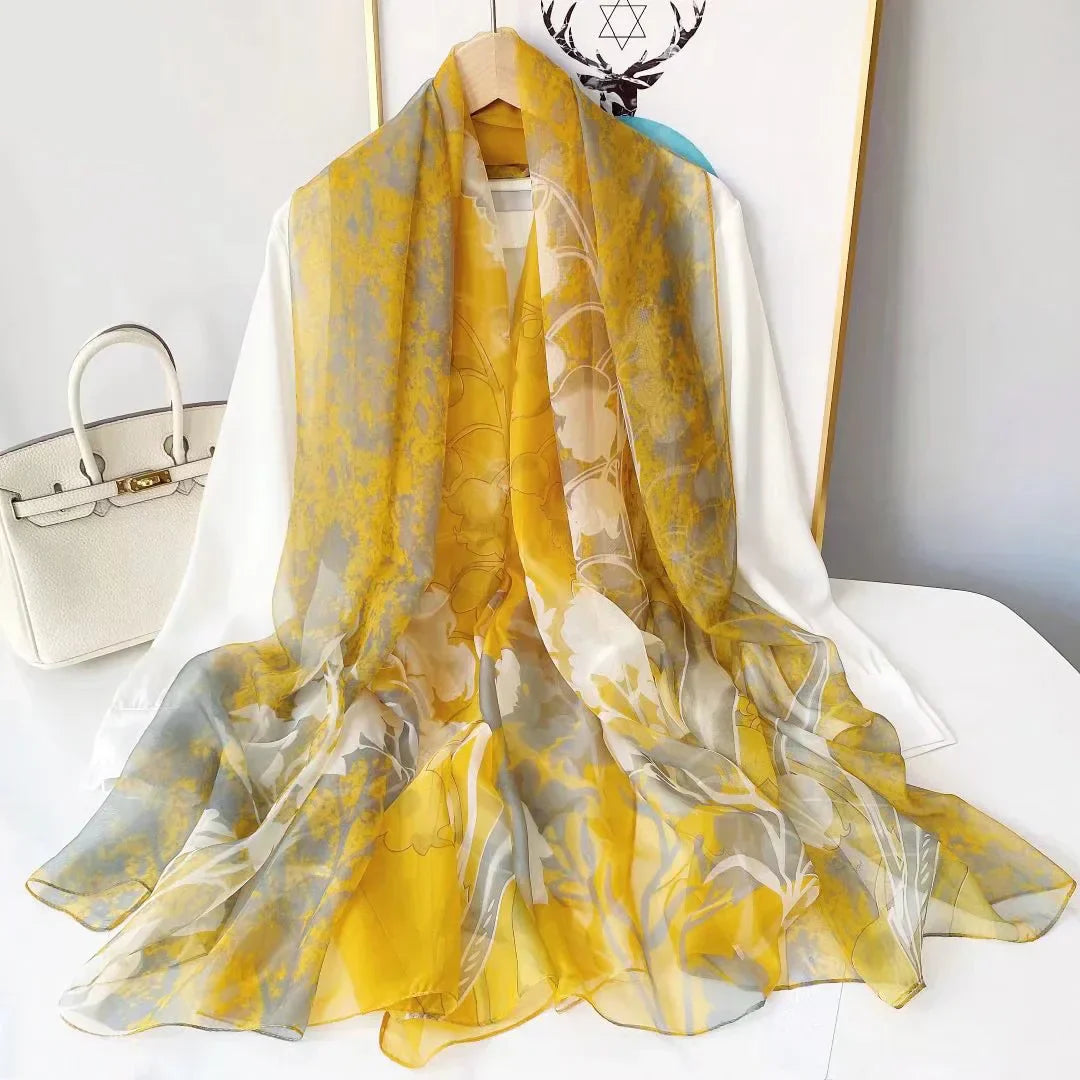 Matilda | Seidenschal mit elegantem Design und weicher Textur für kalte Tage (Saison 1)