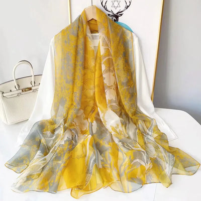 Matilda | Seidenschal mit elegantem Design und weicher Textur für kalte Tage (Saison 1)