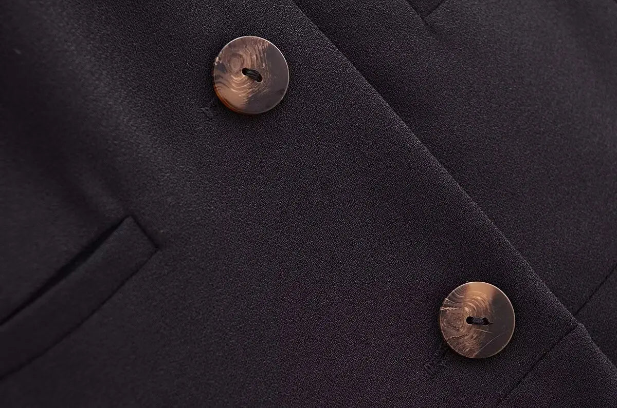 Avelena | Lässiger Knopf-Jumpsuit