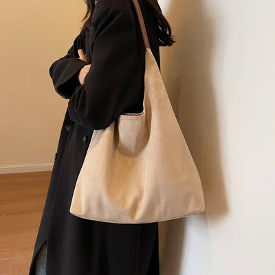Minimalistische Schultertasche | Stilvoll und Praktisch | Schlichtes Design