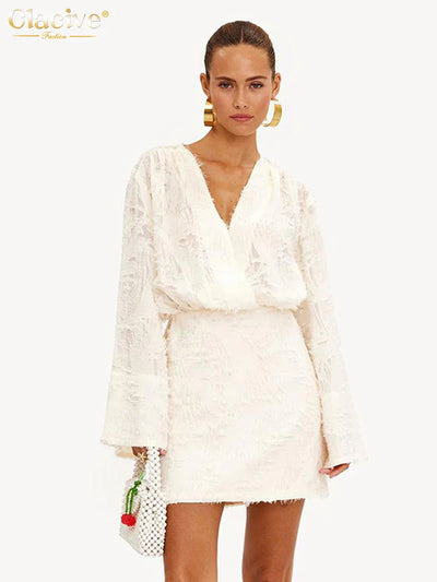 Clacive Herbst Lose Gelb Casual Frauen Kleider 2024 Sexy V-ausschnitt Langarm Mini Kleid Elegante Klassische Hohe Taille Weibliche Kleid