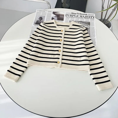 Avelena | Eleganter Britischer Pullover für Frauen