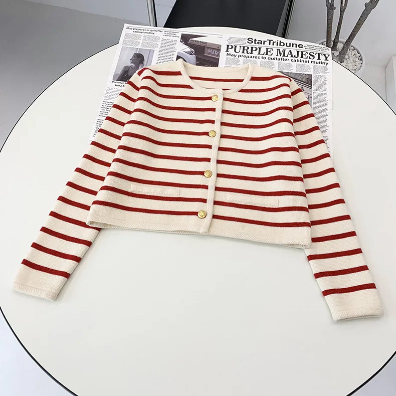 Avelena | Eleganter Britischer Pullover für Frauen