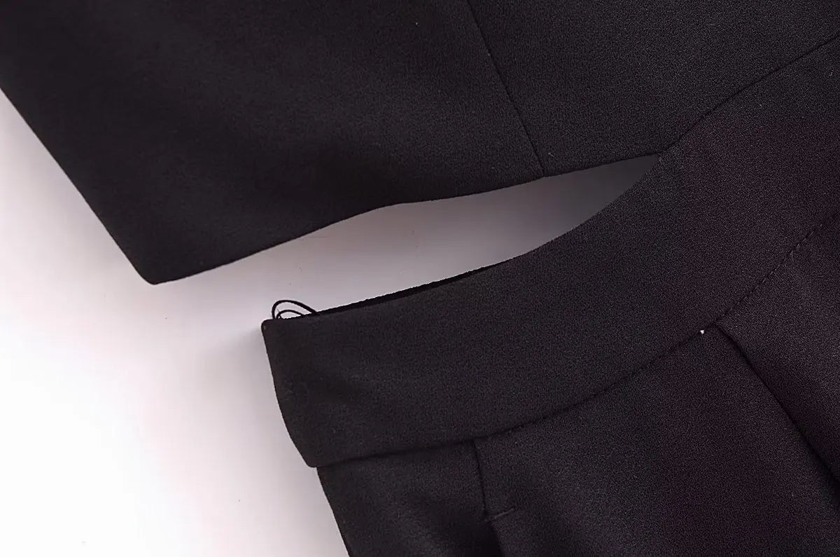 Avelena | Lässiger Knopf-Jumpsuit