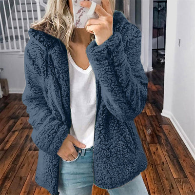 Avelena | Weiße Fuzzy Strickjacke