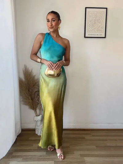 Dyella – Atemberaubendes Ombre-Maxikleid mit One-Shoulder-Träger