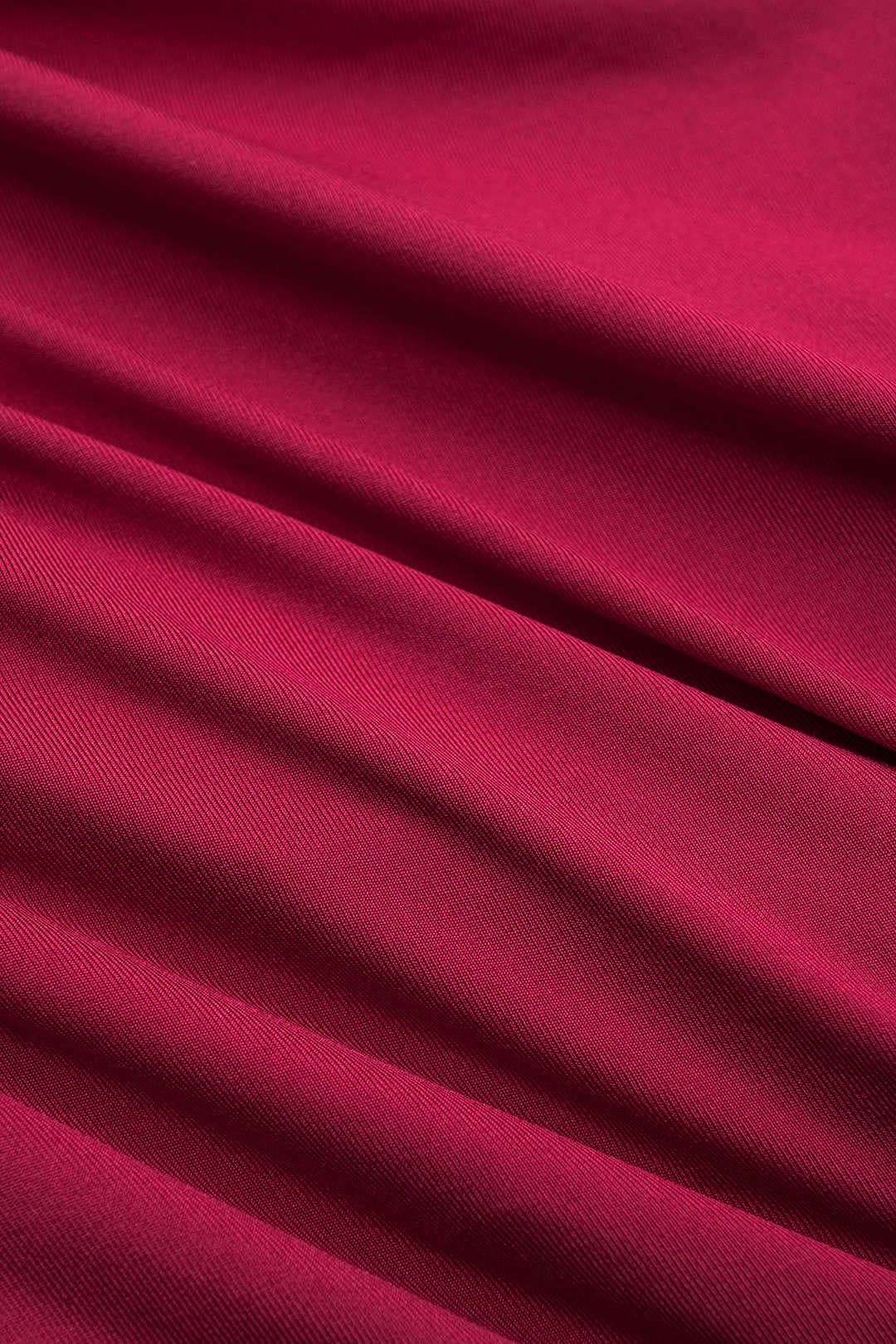 Dakota | Verführerisches Langarm-Top mit drapiertem Ausschnitt und integriertem Neckholder-Bralette