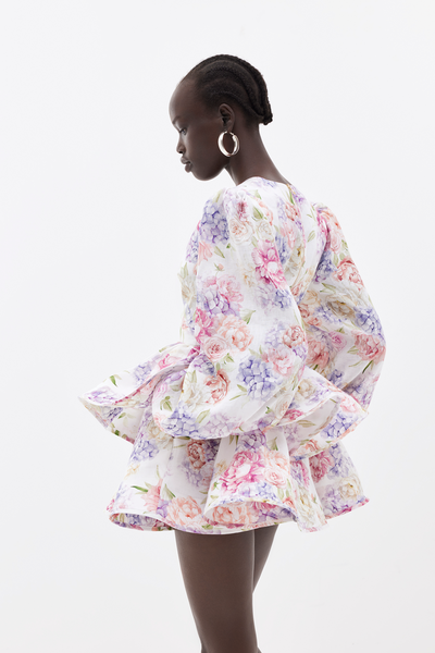 Kurzes Blumenkleid mit Puffärmeln und tiefem V-Ausschnitt für Damen