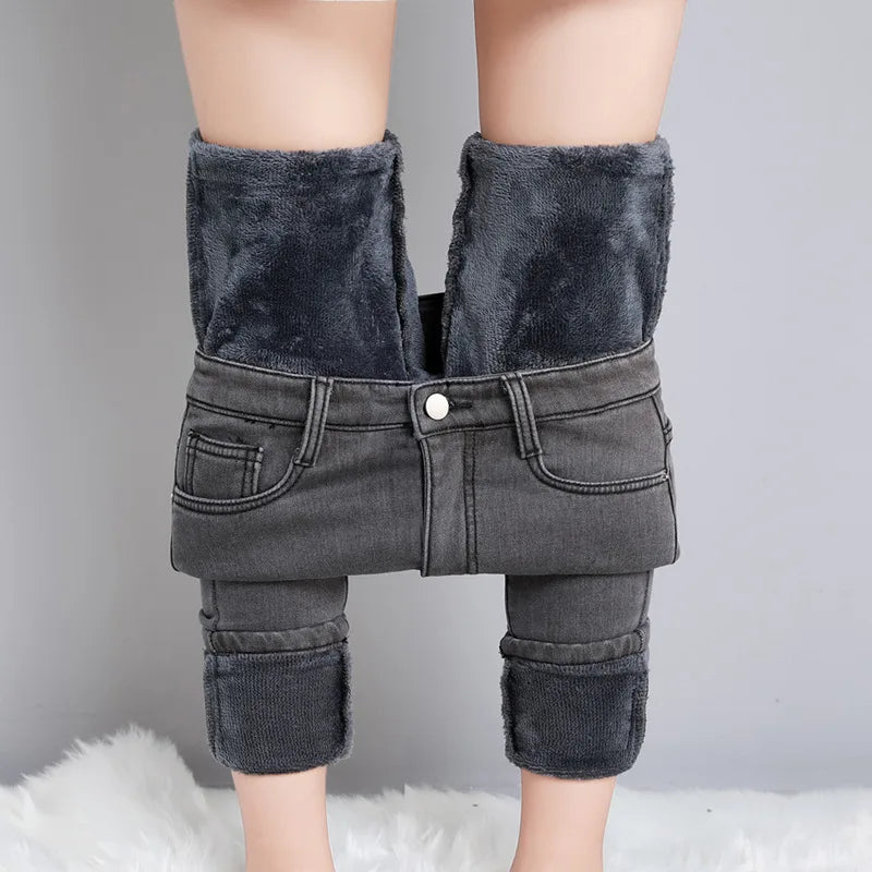 Avelena | Dehnbare Thermo-Jeans
