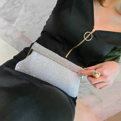 Aurielle | Goldene Clutch mit Kristallbesatz & Schnappverschluss – Elegante Abendtasche für Damen