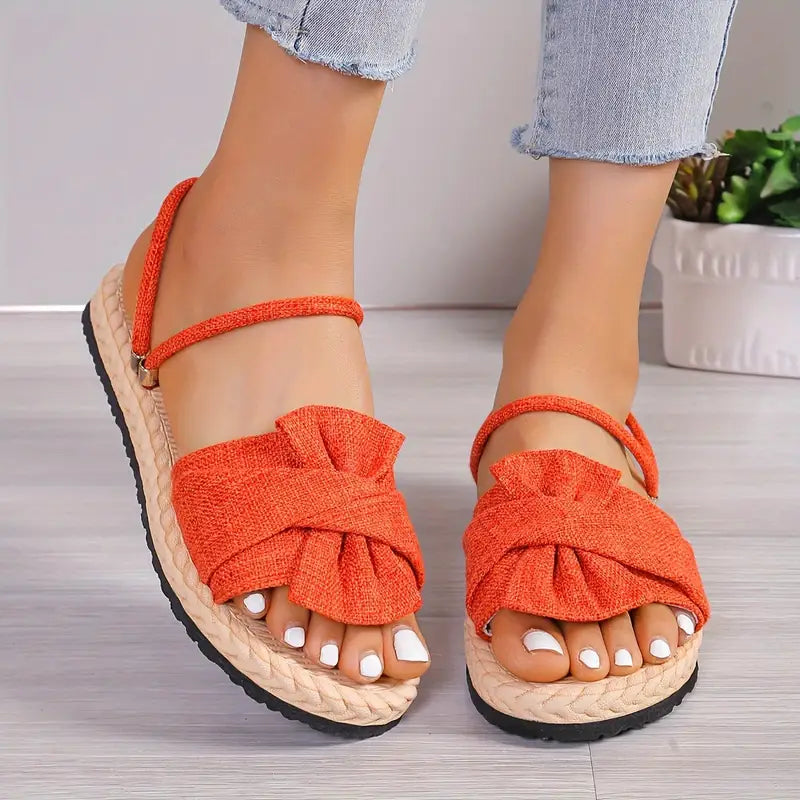 Dahlis – Sandalen mit Knöchelriemen und Schleife