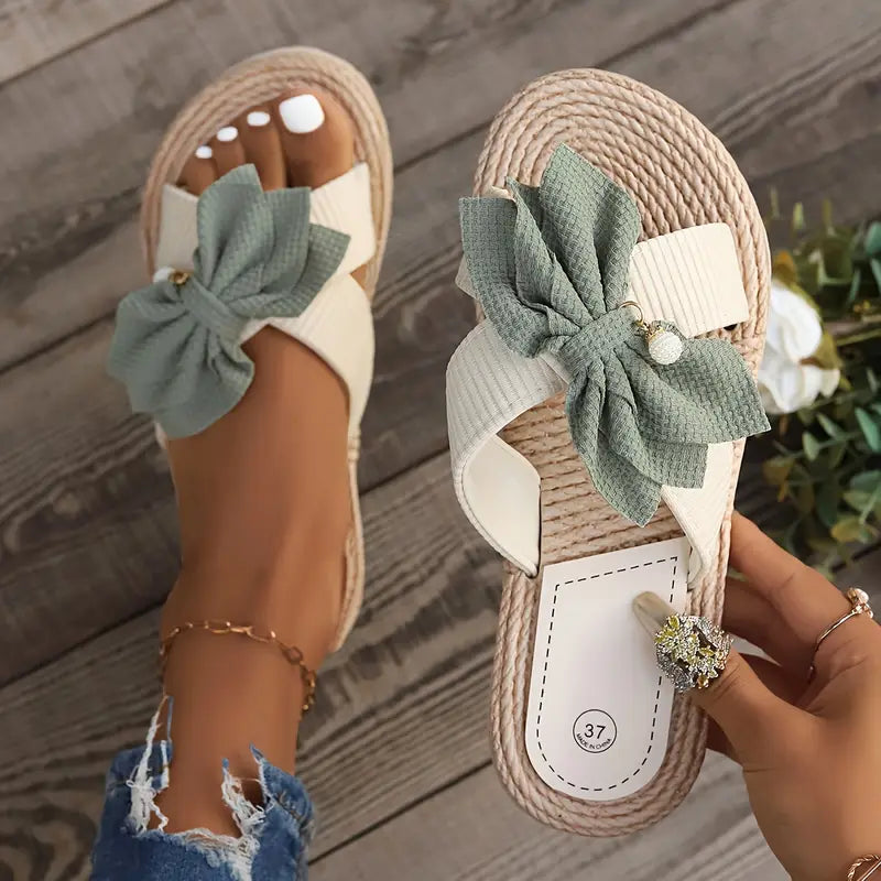 Sylis – Stylische Slipper mit Schleife