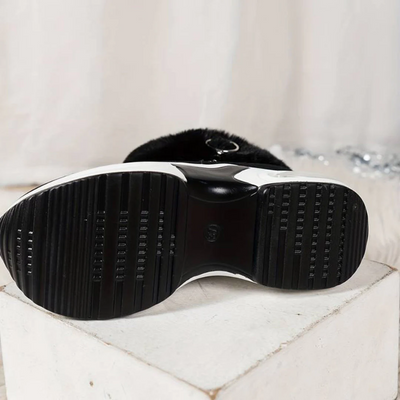 Syrena | Damen Gefüttert Schneestiefel | Schwarz