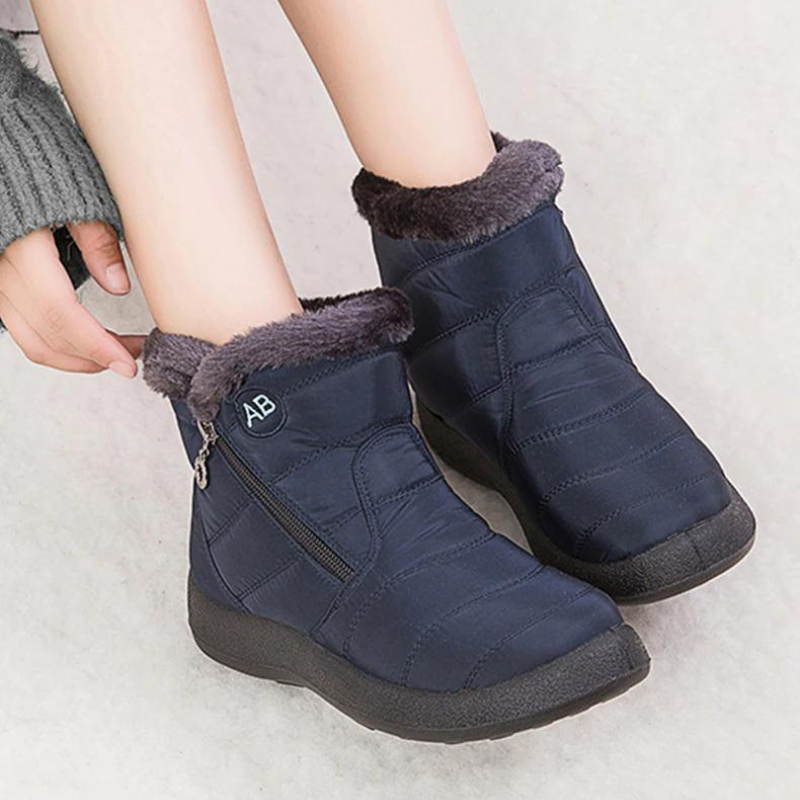 Erin | Damen Gefüttert Schneestiefel | Schwarz