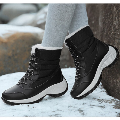 Emmalyn | Damen Gefüttert Schneestiefel | Schwarz