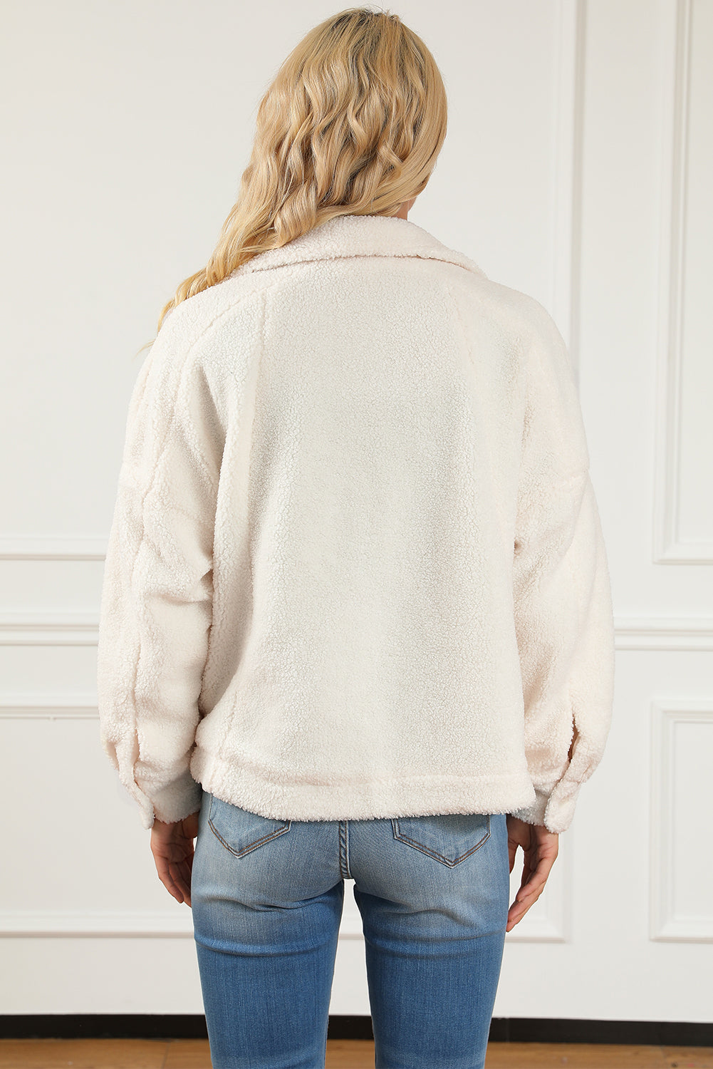 Teddyjacke mit Taschen | Flauschig & Bequem | Lässiger Stil
