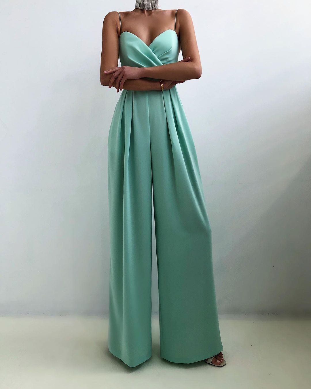 Aretha | Ärmelloser Jumpsuit mit hoher Taille