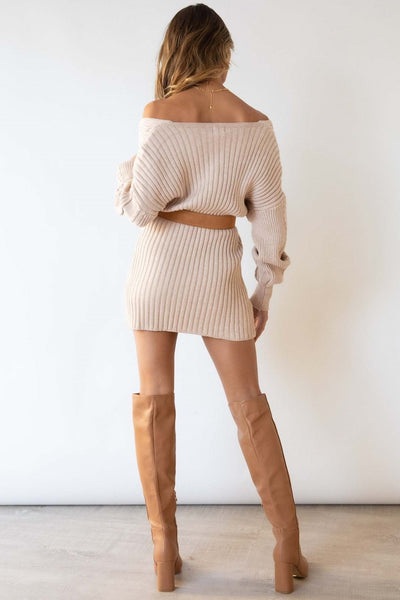 Avelena | Minikleid mit V-Ausschnitt aus Strick