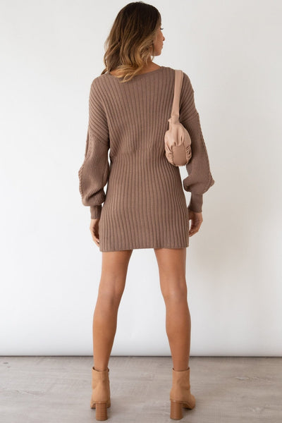 Avelena | Minikleid mit V-Ausschnitt aus Strick