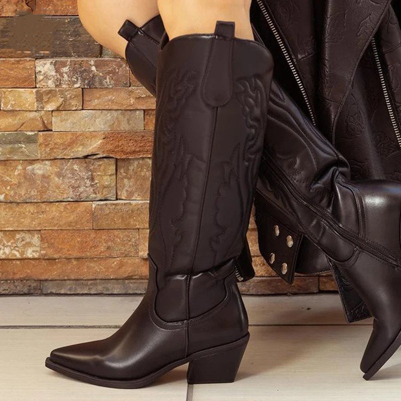 Avelena | Damenstiefel mit Hohem Kniebund und Besticktem Cowboy-Knöchel