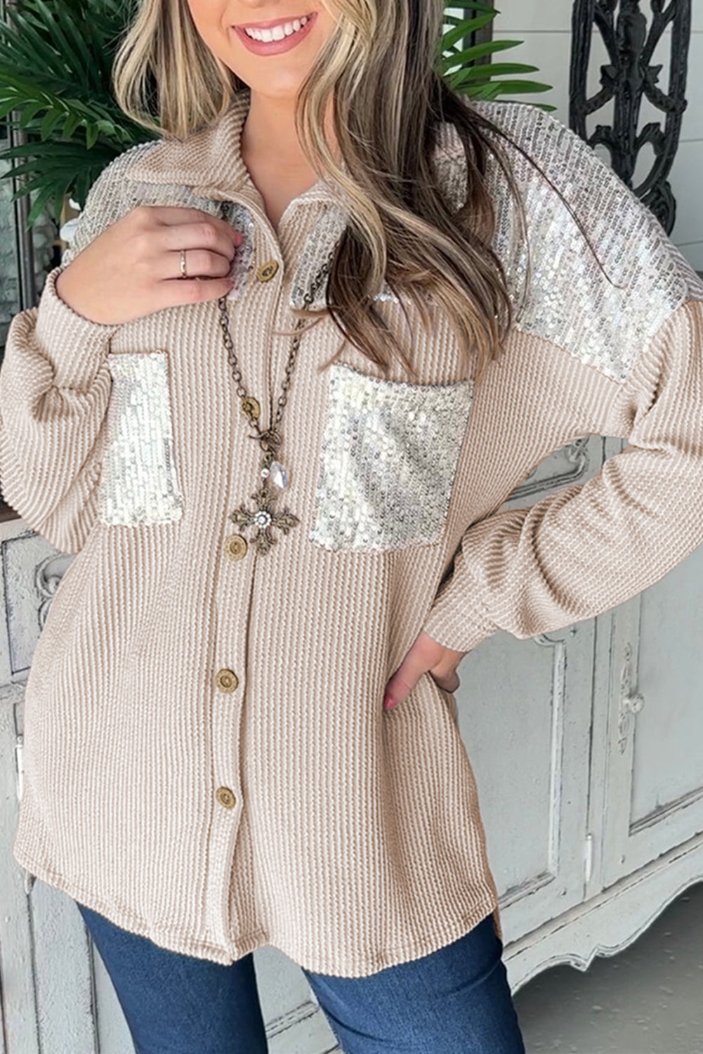 Glitzernde Hemdjacke mit Waffelstruktur | Eleganz & Komfort | Party-Look