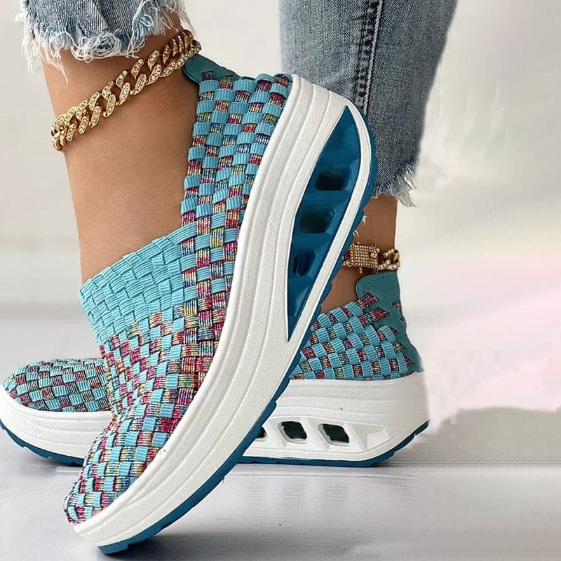 Noctiselle – Atmungsaktive Slip-On-Plateau-Sneaker aus Webstoff