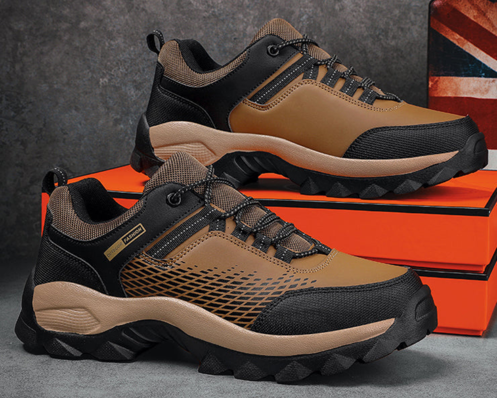 Geoff | Herren Leichte Wanderschuhe | Schwarz