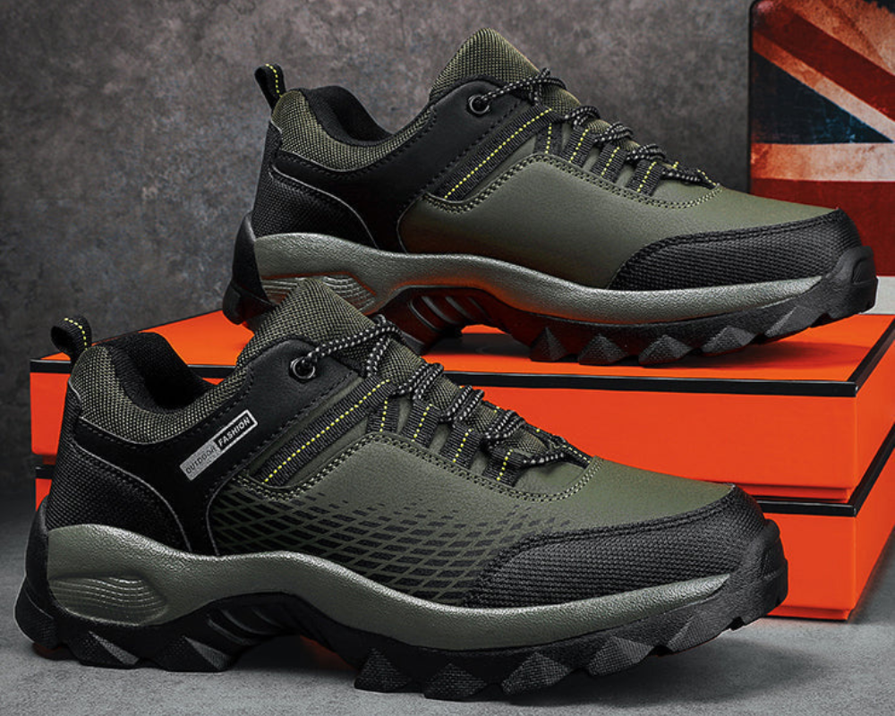 Geoff | Herren Leichte Wanderschuhe | Schwarz