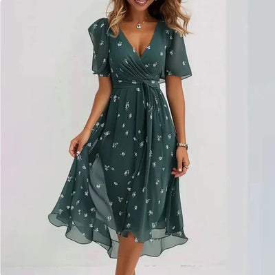 Namila – Luftiges Chiffonkleid mit Blumenmuster