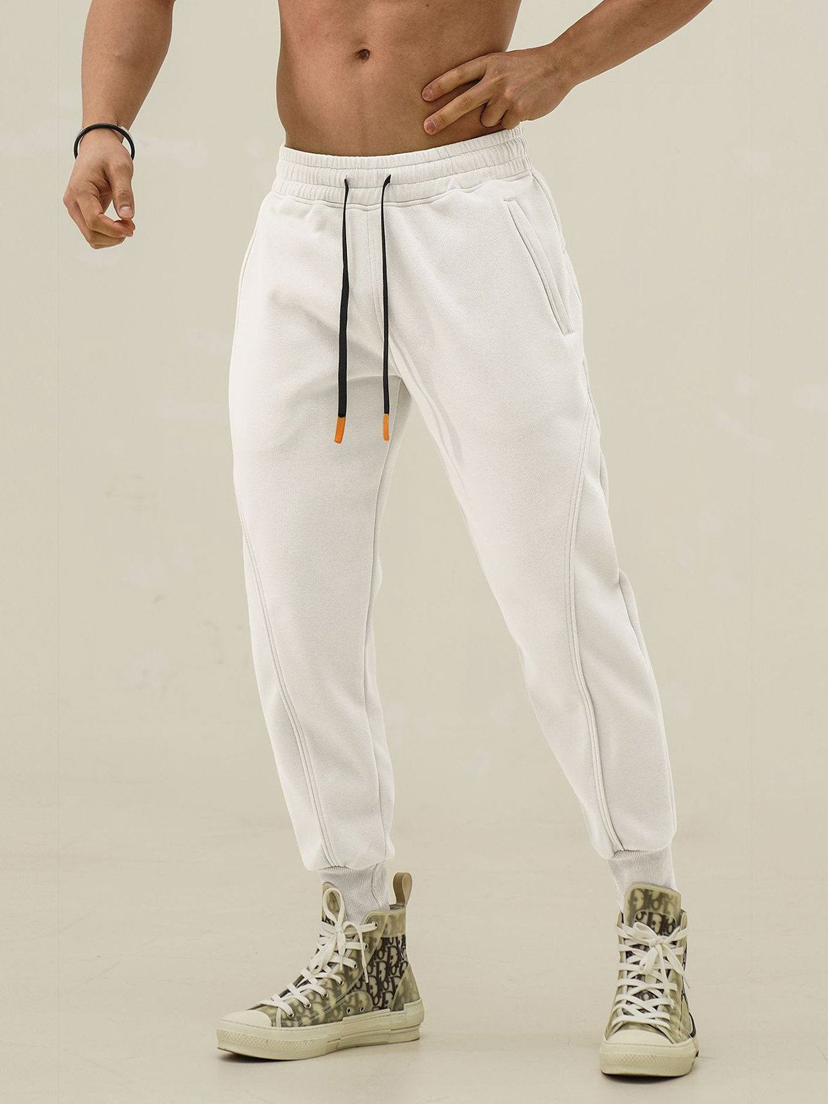 Avelena | Loose Fit Trainingshose