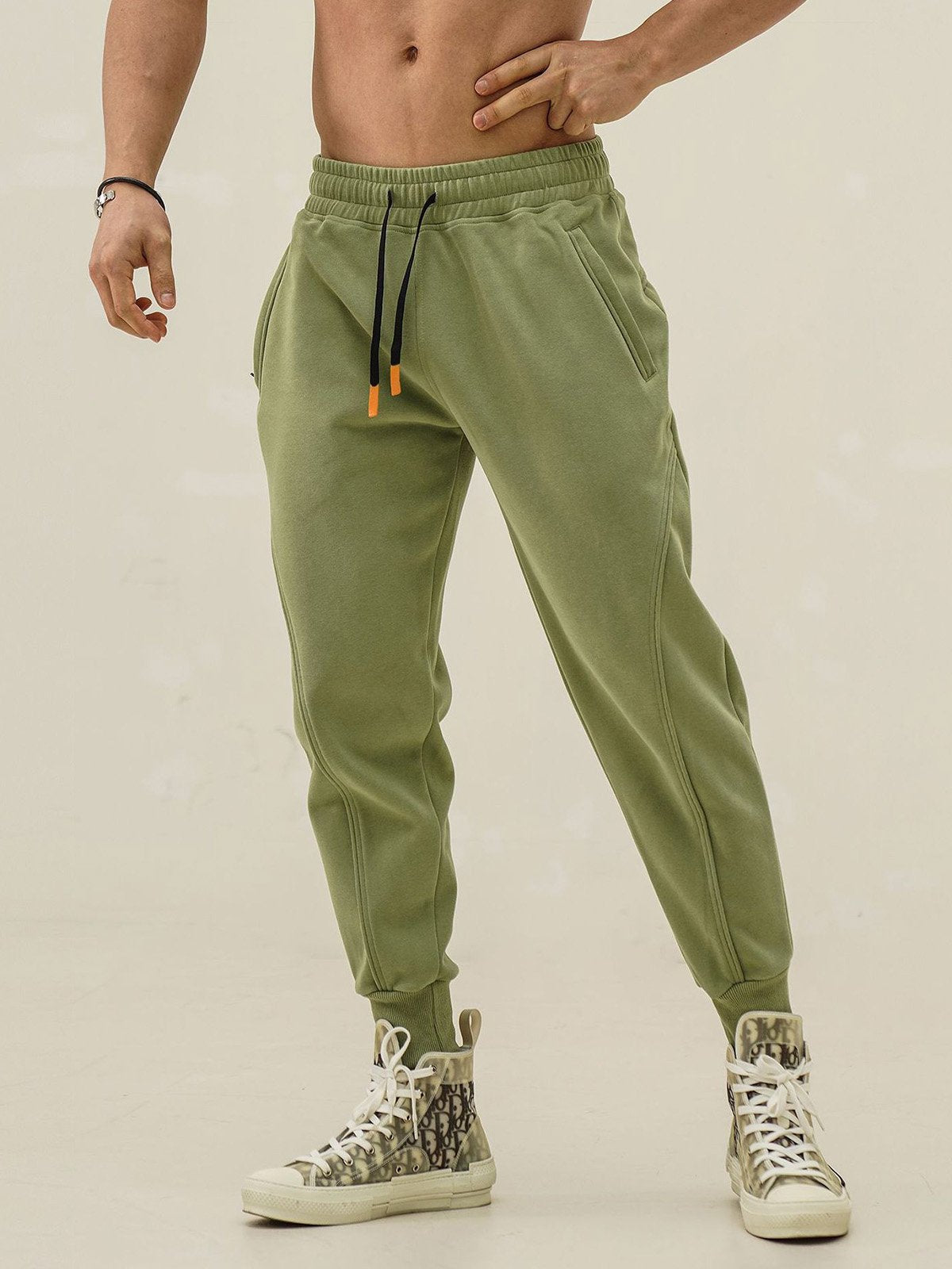 Avelena | Loose Fit Trainingshose