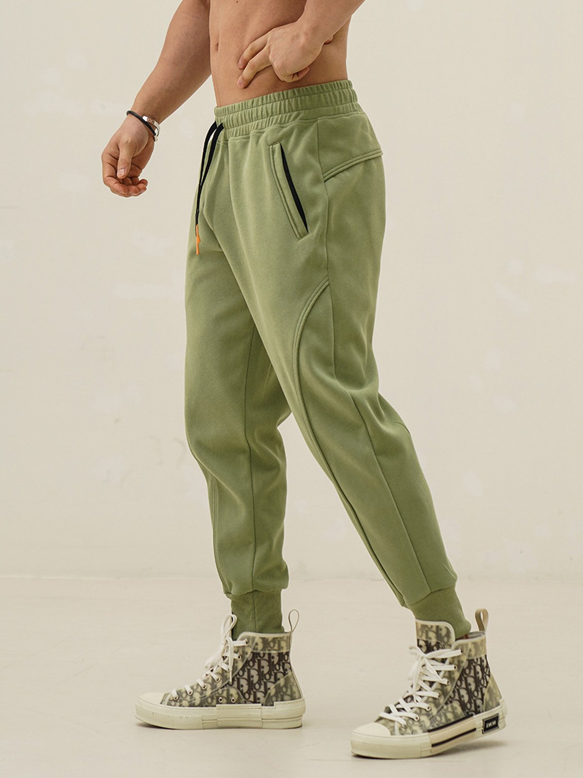Avelena | Loose Fit Trainingshose
