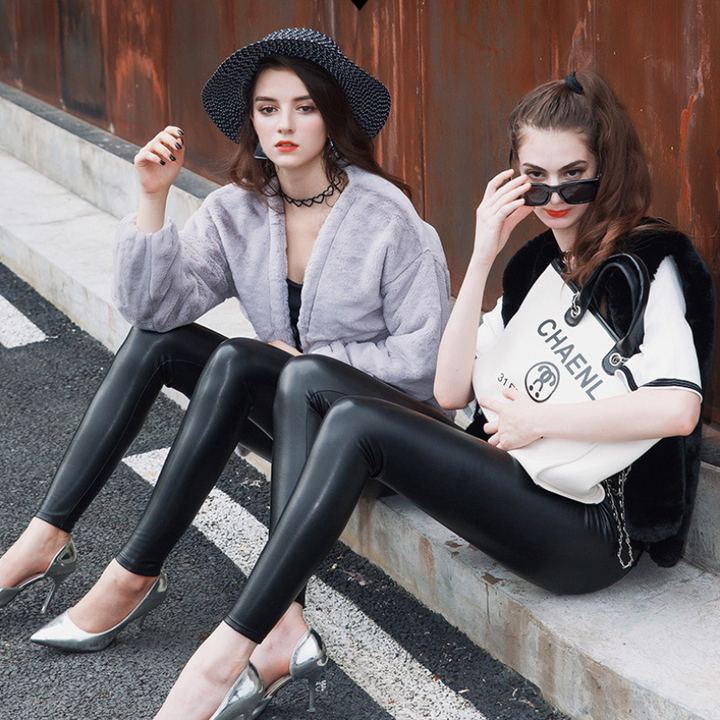 Avelena | Bequeme Lederleggings Gefüttert