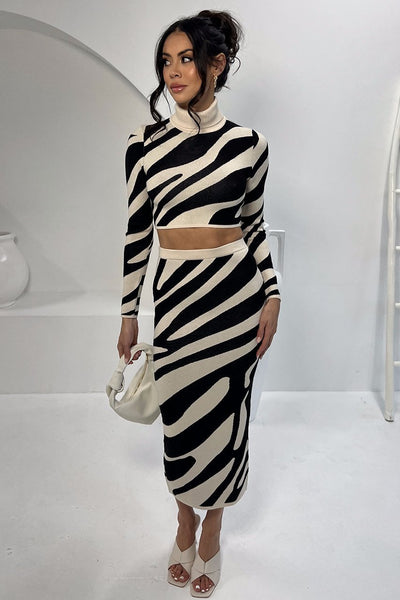 Avelena | Zebradruck Strick Set