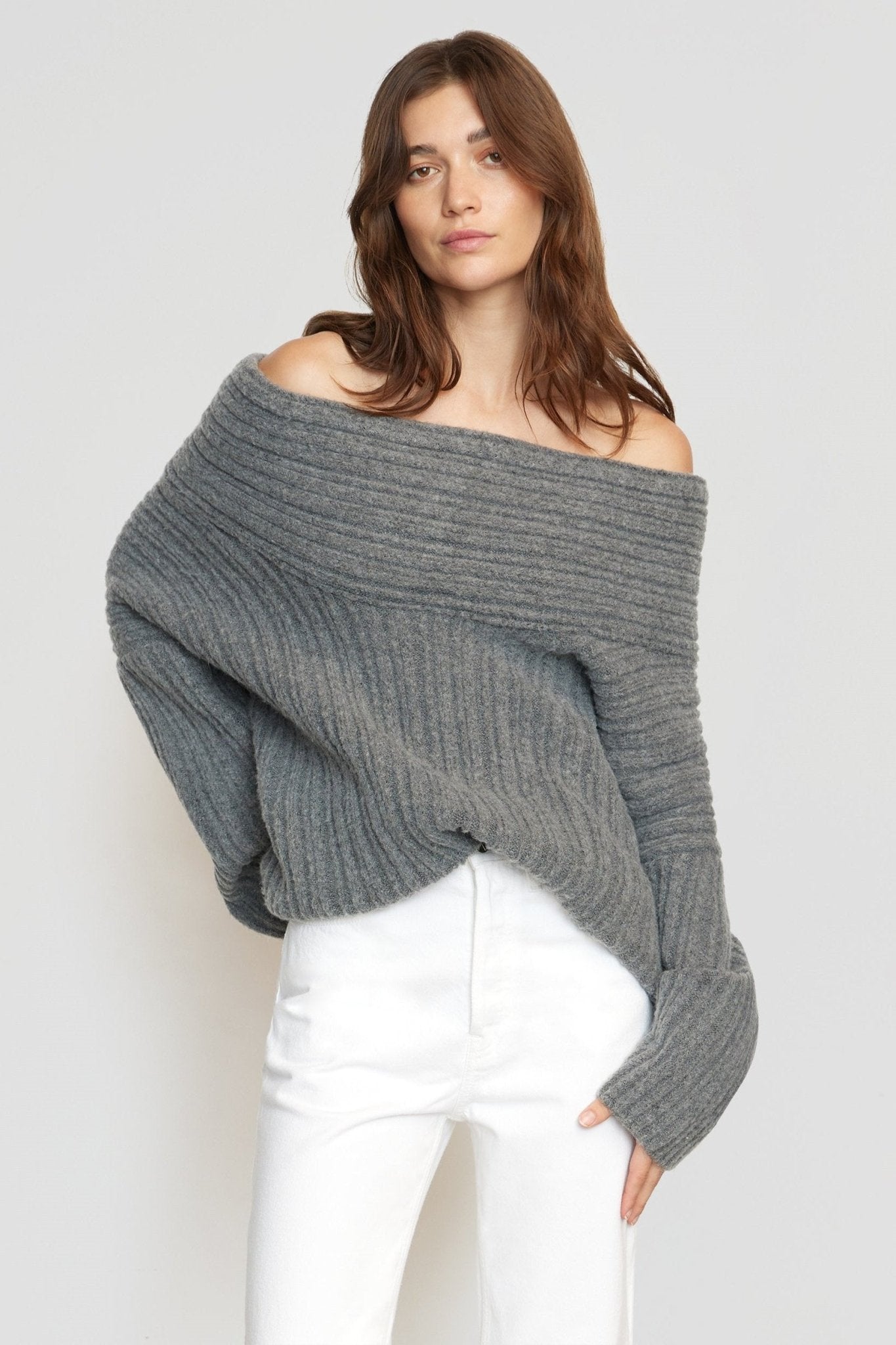 Avelena | Pullover mit Asymmetrischem Stil