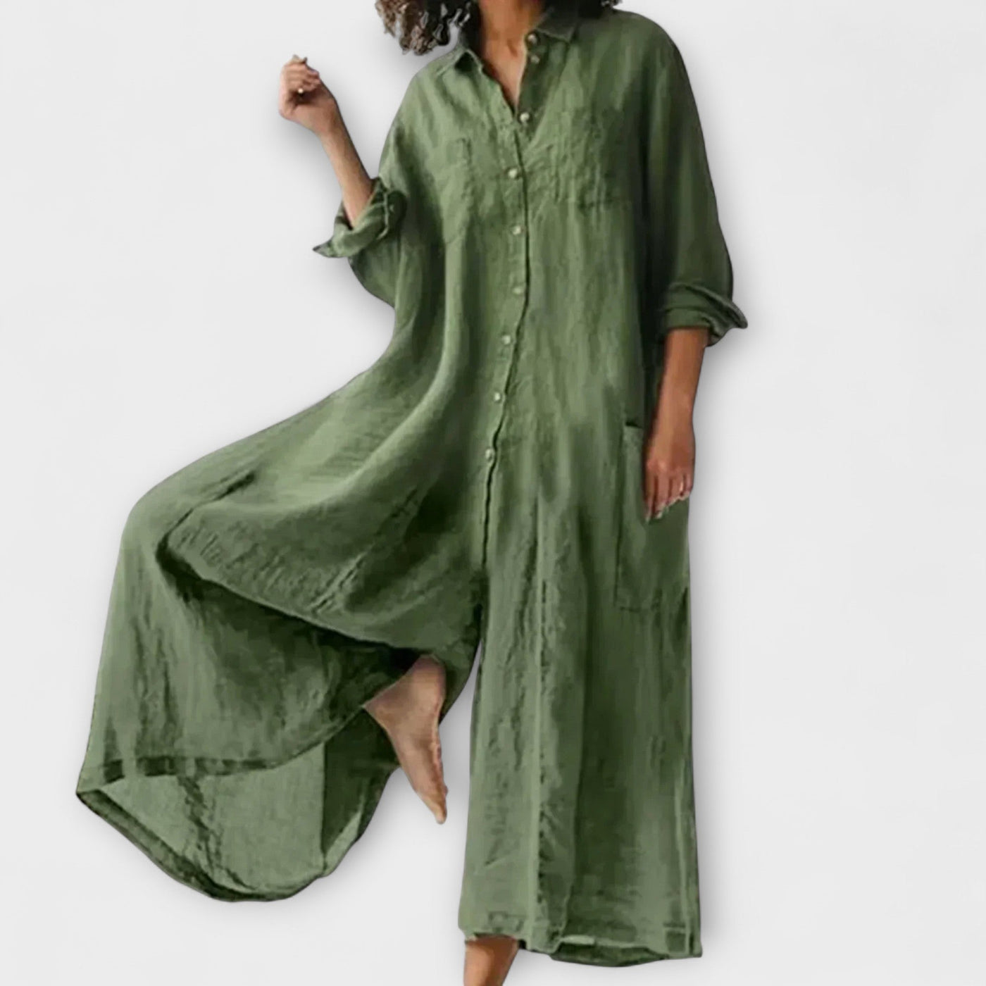 Soreya – Weiter Jumpsuit mit Hemdkragen