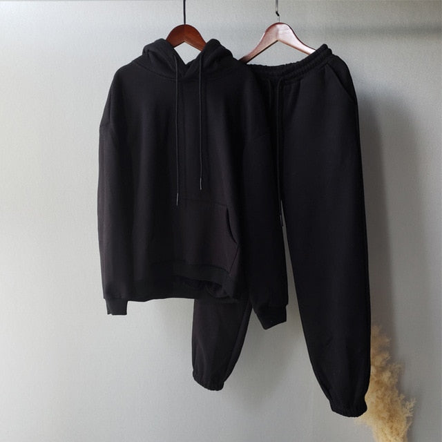 Avelena | Fleece-Kapuzenpulli & Jogger-Hose