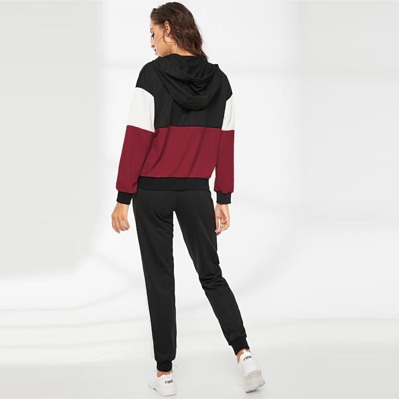 Avelena | Zweiteiliger Kapuzenpullover mit Reißverschluss und Trainingshose