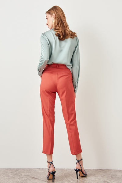 Avelena | Klassische Straight Leg Hose mit Hoher Taille