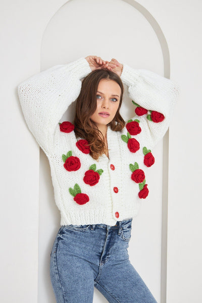 Avelena | Rose Strickpullover Cardigan