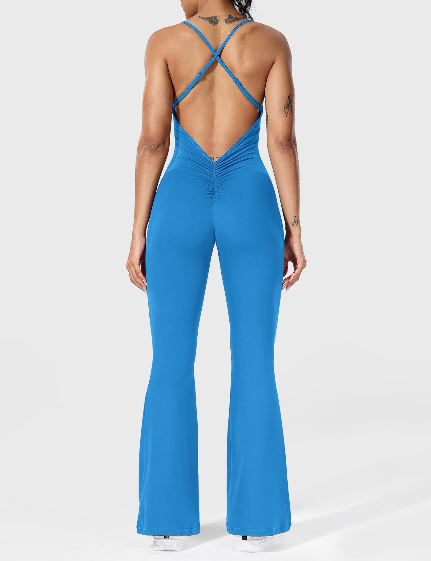 Serafina | Backless Flare Jumpsuit mit verstellbaren Trägern