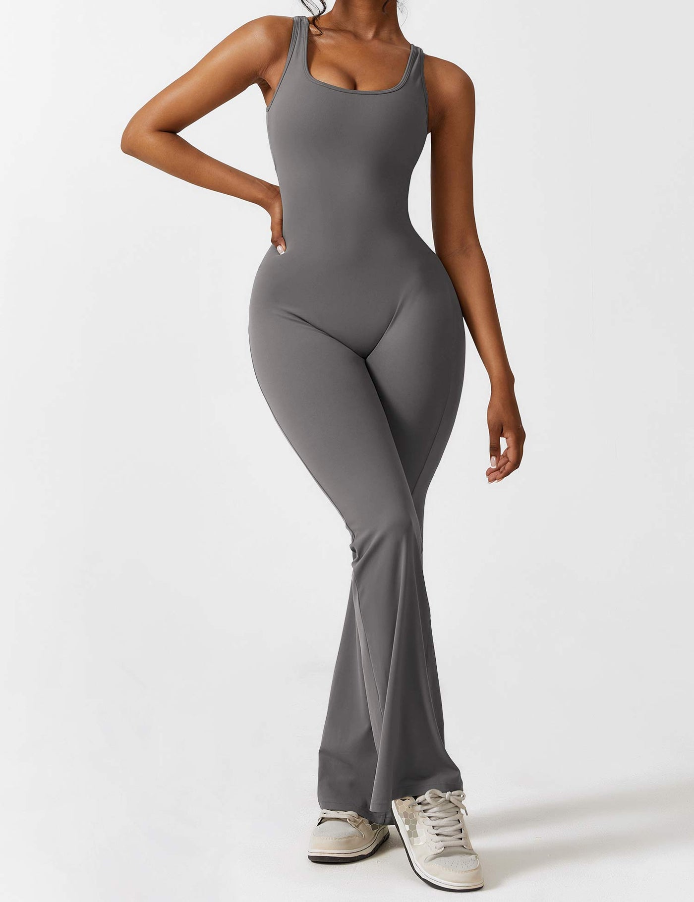 Sienna | Rückenfreier Flare-Jumpsuit